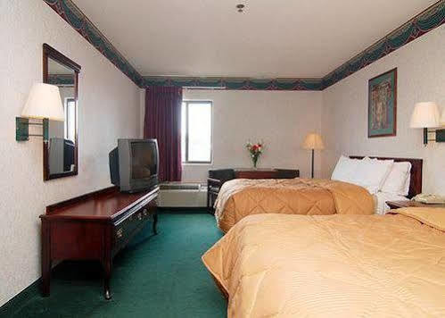 Quality Inn Edmund Pettus Bridge Area Selma Exterior photo